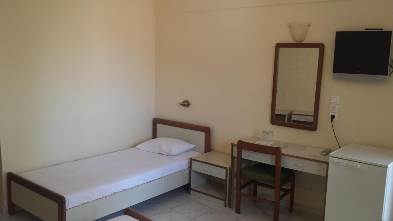 Ionis Hotel Áyios Nikítas 객실 사진