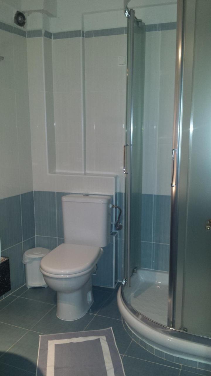 Ionis Hotel Áyios Nikítas 객실 사진